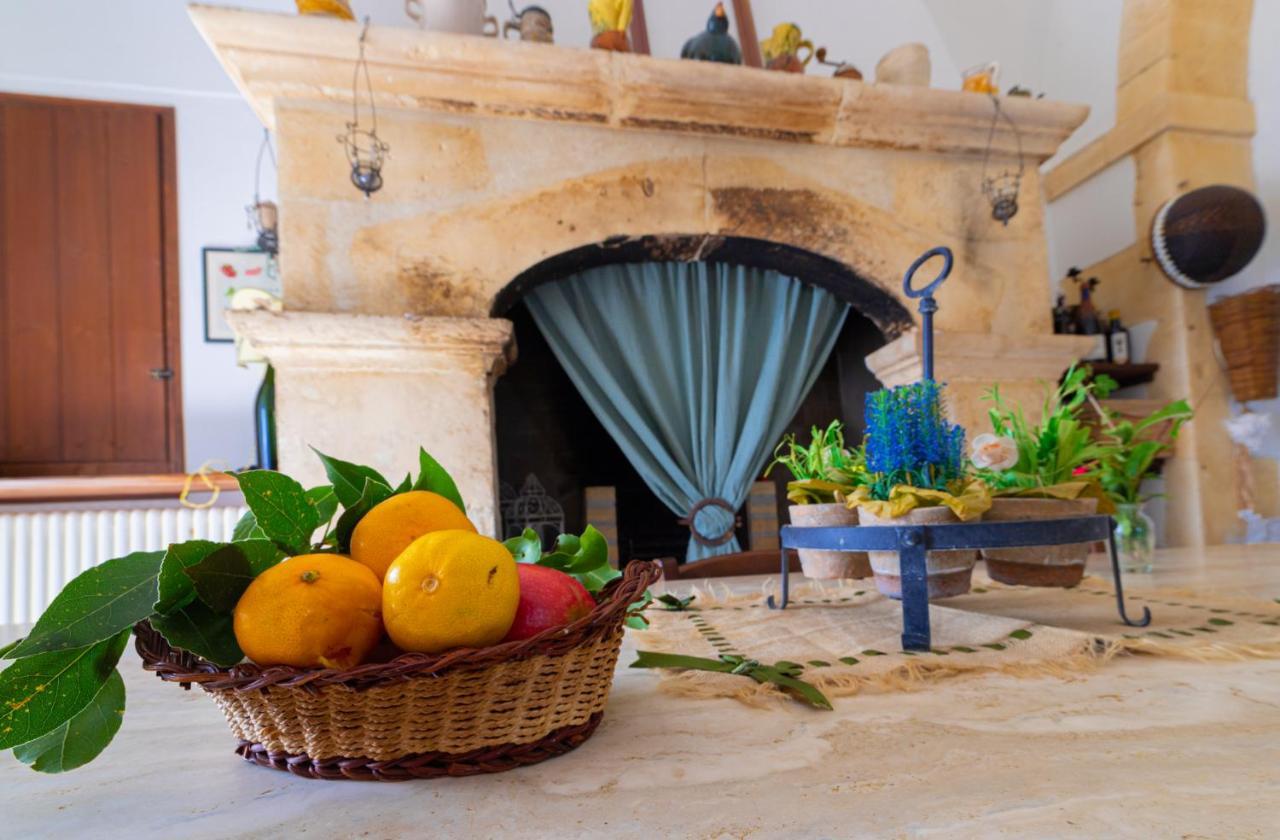 Villa In Gargano - Villa Basso モンテ・サンタンジェロ エクステリア 写真