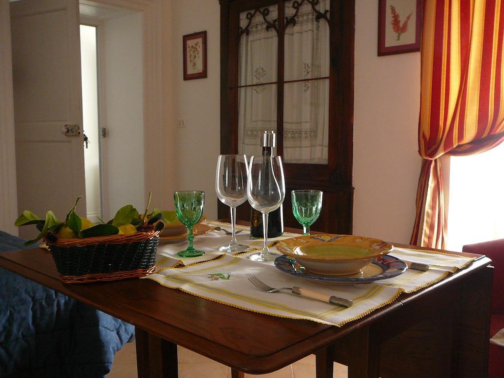 Villa In Gargano - Villa Basso モンテ・サンタンジェロ 部屋 写真